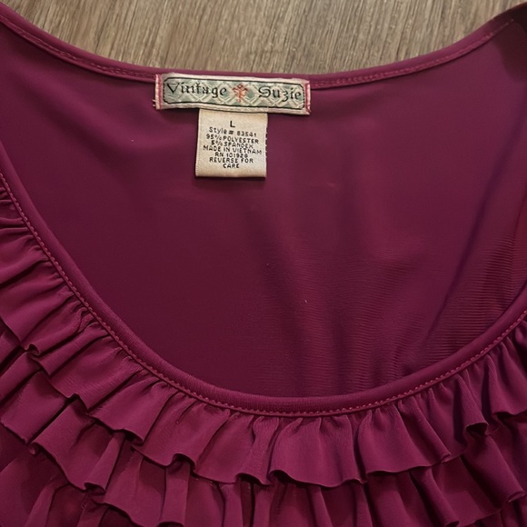 Vintage Suzie Large | Ruffle | Large Womens Tank Blouse - Picture 5 of 5